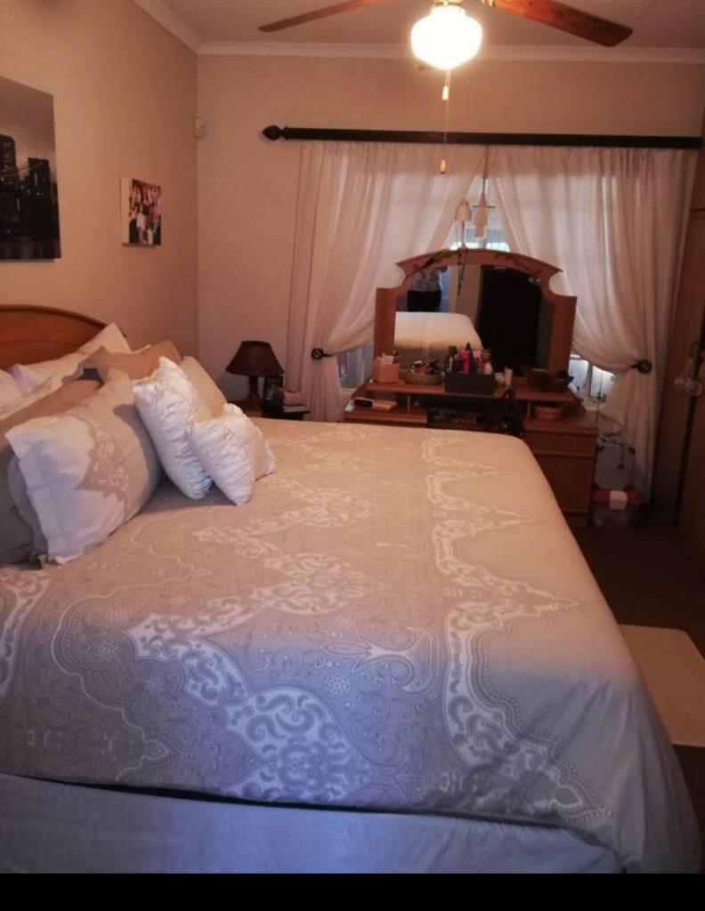 10 Bedroom Property for Sale in Orkney North West